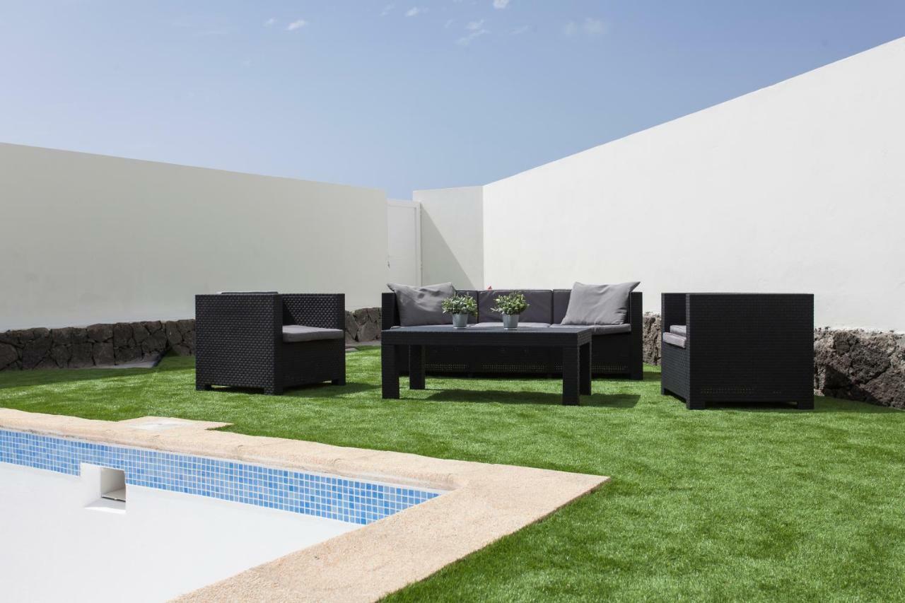 Villaantonia Private Huge Heated Pool And Super Fast Wifi 플라야블랑카 외부 사진