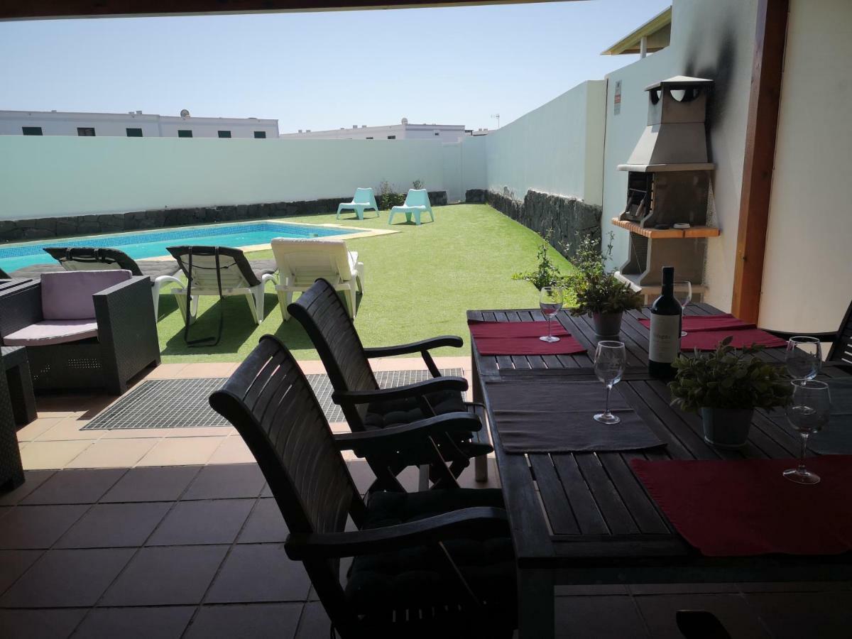 Villaantonia Private Huge Heated Pool And Super Fast Wifi 플라야블랑카 외부 사진